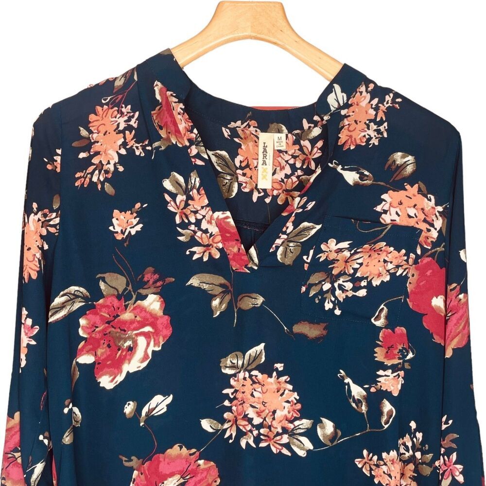 Lara | Navy Floral Print V-Neck Long Sleeve Blouse Size M | EUC - Picture 4 of 13